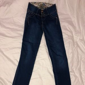 Colombian skinny jeans